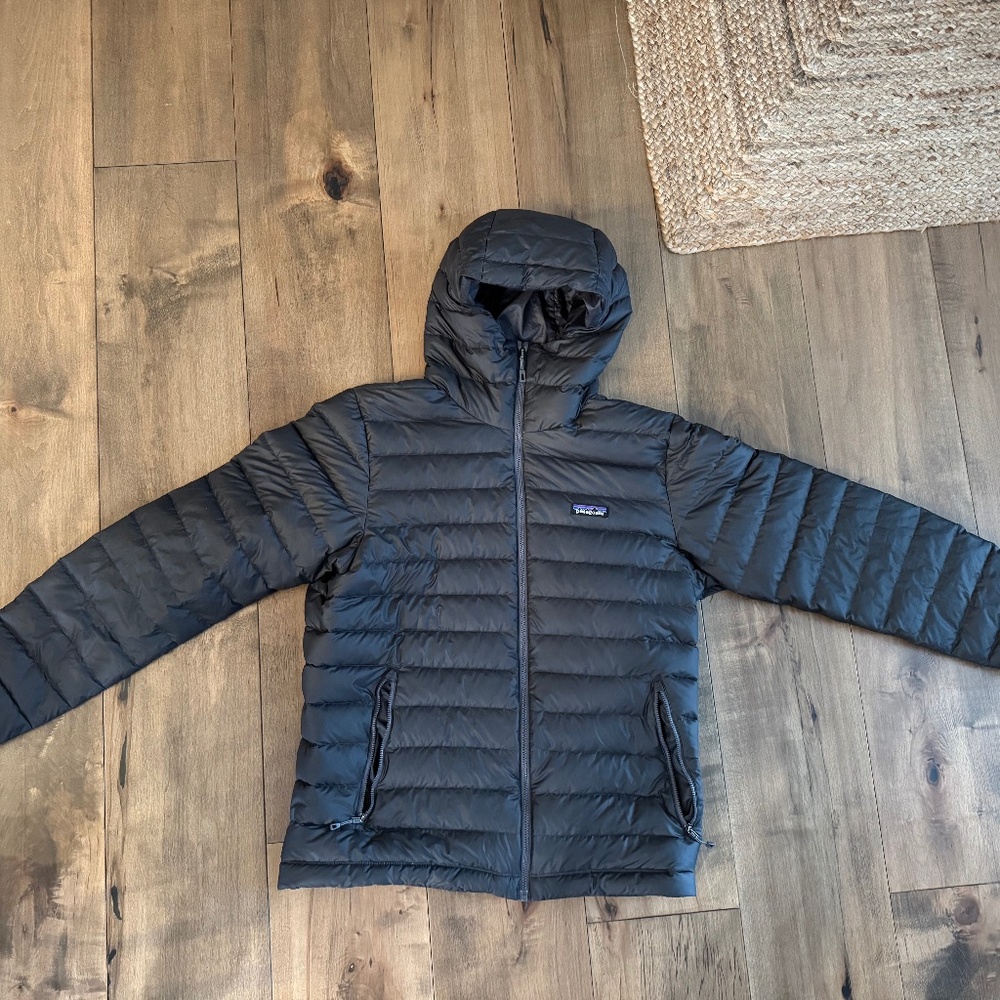 Men’s Patagonia Down Sweater Hoody M